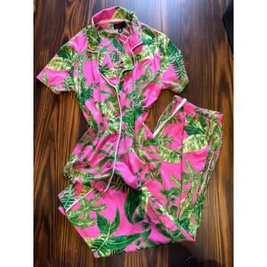 Room Service Two Piece Cropped Pant Pajama Set Size S